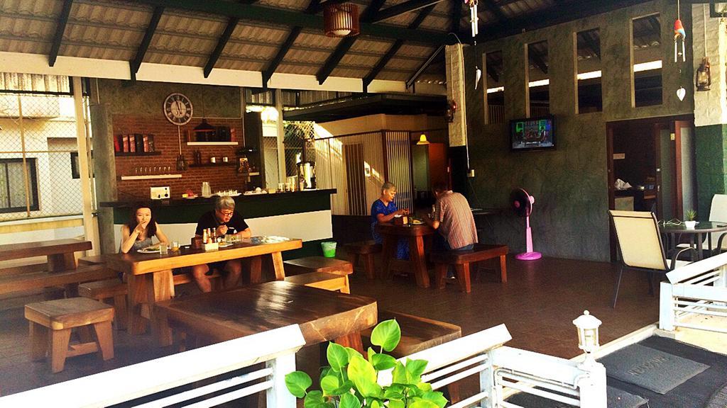 Chumphon Travelodge Bagian luar foto