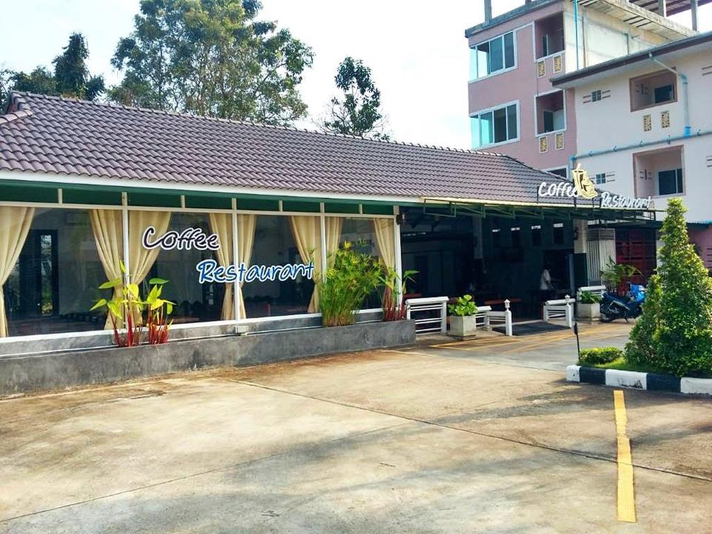 Chumphon Travelodge Bagian luar foto