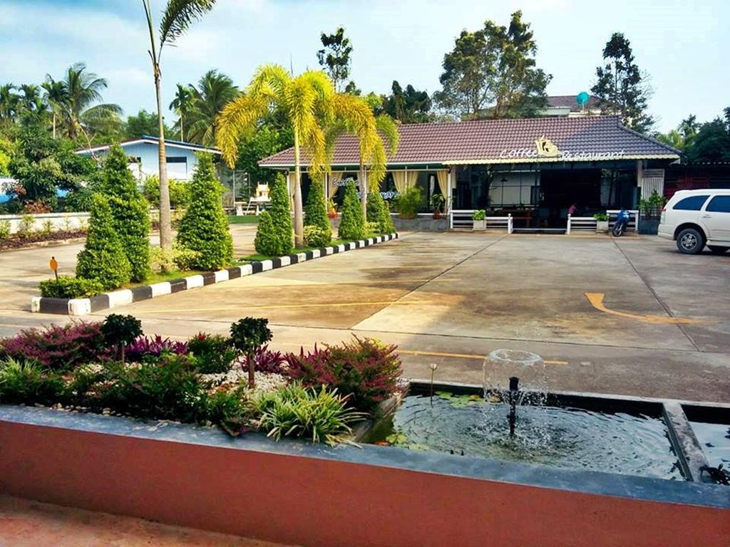 Chumphon Travelodge Bagian luar foto