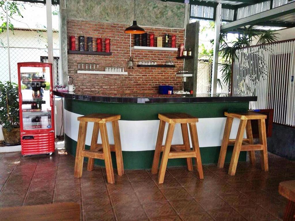 Chumphon Travelodge Bagian luar foto