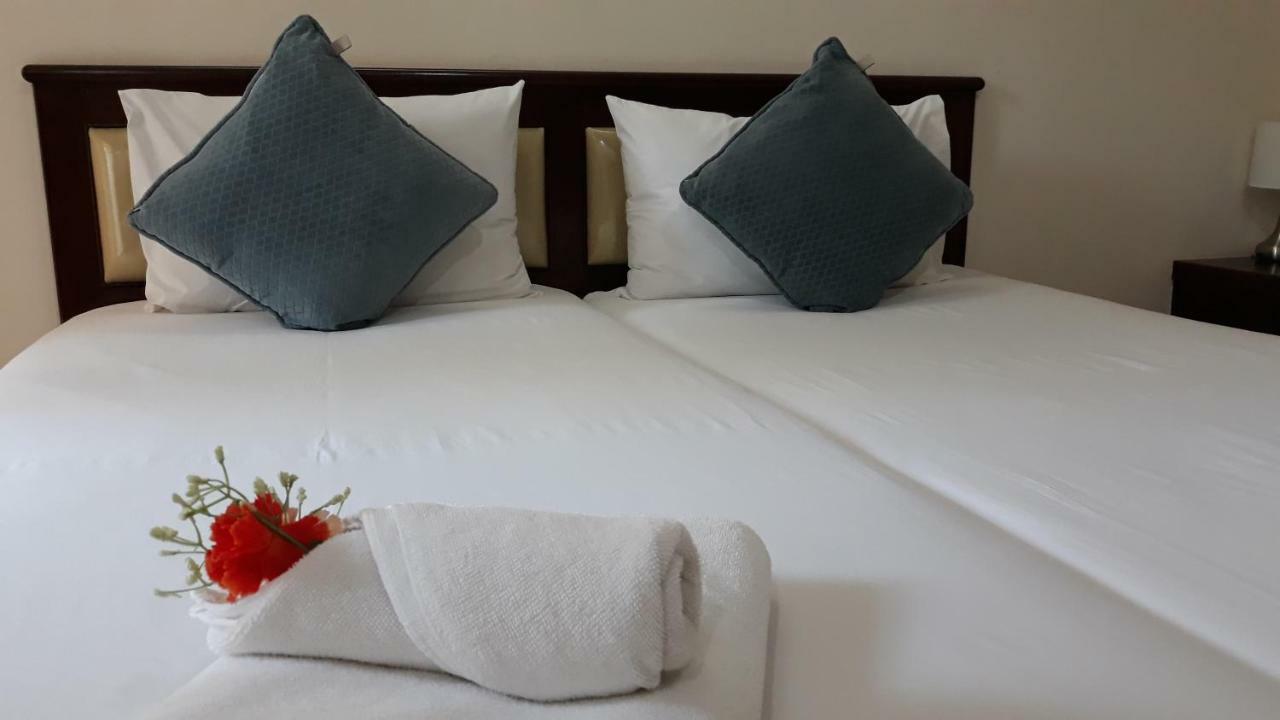 Chumphon Travelodge Bagian luar foto